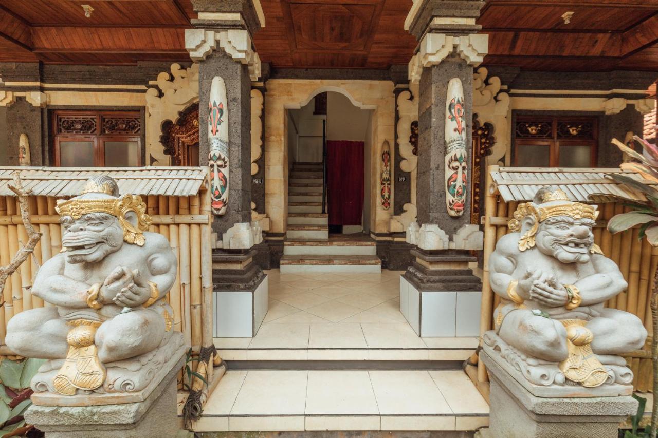 Suarsena Ubud Luaran gambar